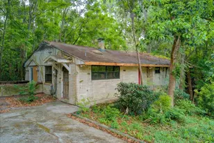 2215 NW 9th Pl, Gainesville, FL 32605 - Photo 7