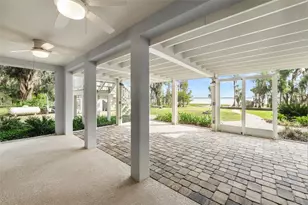 8026 NE 221st St, Melrose, FL 32666 - Photo 13