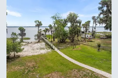 8026 NE 221st Street, Melrose, FL 32666 - Photo 1