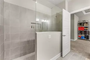 9437 SW 67th Ln, Gainesville, FL 32608 - Photo 15