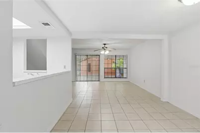 826 SW 57th Terrace #120Q, Gainesville, FL 32607 - Photo 11