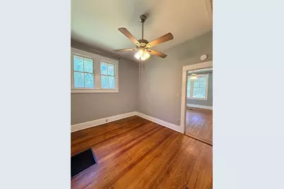 541 NE 11th Street, Gainesville, FL 32601 - Photo 9