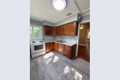 541 NE 11th Street, Gainesville, FL 32601 - Photo 15