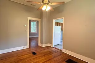 541 NE 11th St, Gainesville, FL 32601 - Photo 11