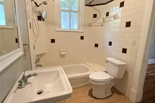 541 NE 11th St, Gainesville, FL 32601 - Photo 21