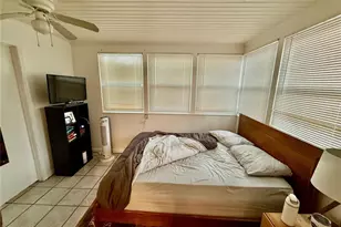 1530 NW 6th Ave, Gainesville, FL 32603 - Photo 9