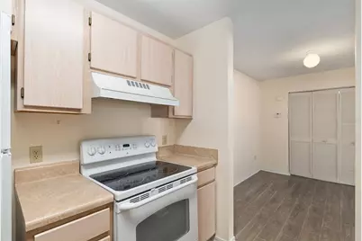 2360 SW Archer Road #706, Gainesville, FL 32608 - Photo 19