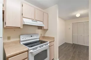 2360 SW Archer Rd, Gainesville, FL 32608 - Photo 19