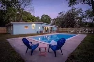 1702 NW 38th Dr, Gainesville, FL 32605 - Photo 3