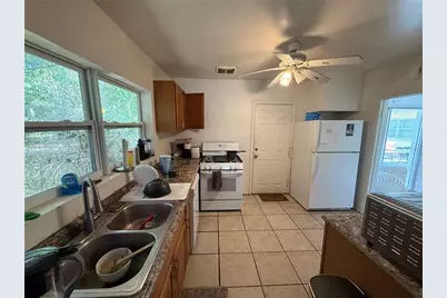 609 NW 19th Street, Gainesville, FL 32603 - Photo 9