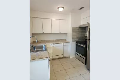 2822 NE 16th Drive, Gainesville, FL 32609 - Photo 7