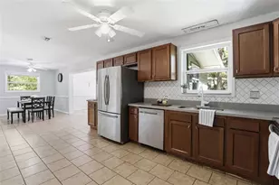 3921 SE 14th Terrace, Gainesville, FL 32641 - Photo 9