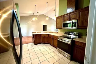 25330 SW 20 Ave, Newberry, FL 32669 - Photo 9