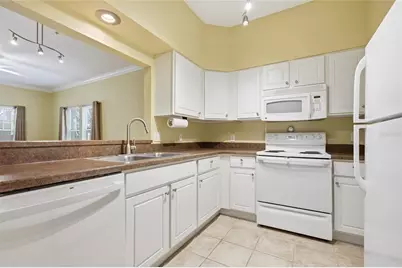 9172 SW 52nd Road #103, Gainesville, FL 32608 - Photo 11