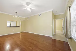 9172 SW 52nd Rd, Gainesville, FL 32608 - Photo 5