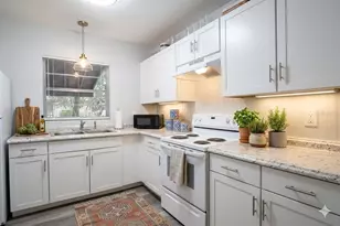 3826 NW 14th Pl, Gainesville, FL 32605 - Photo 3