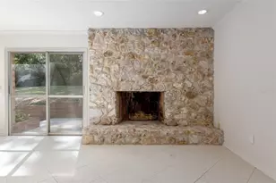 1410 NW 28 St, Gainesville, FL 32605 - Photo 7