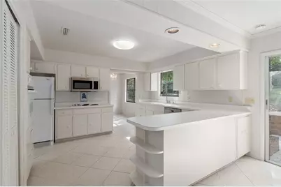 1410 NW 28th Street, Gainesville, FL 32605 - Photo 9