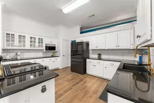 11520 NW 8 Ln, Gainesville, FL 32606 - Photo 13