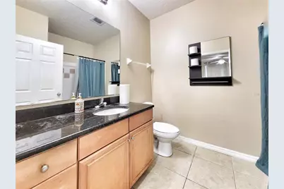 1185 SW 9th Road #105, Gainesville, FL 32601 - Photo 17