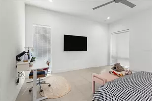 1755 7th St, Sarasota, FL 34236 - Photo 57