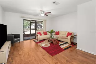 2735 SW 35th Pl, Gainesville, FL 32608 - Photo 3