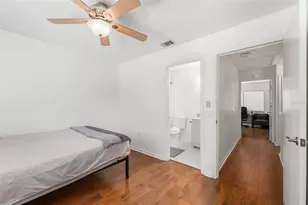 2735 SW 35th Pl, Gainesville, FL 32608 - Photo 13