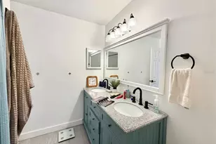 421 NW 48th Blvd, Gainesville, FL 32607 - Photo 11