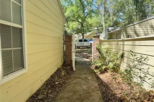 421 NW 48th Blvd, Gainesville, FL 32607 - Photo 25