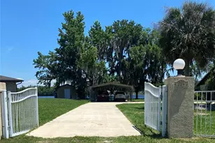 229 Lake Ida Point Dr, Interlachen, FL 32148 - Photo 7