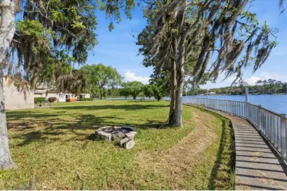 229 Lake Ida Point Drive, Interlachen, FL 32148 - Photo 11