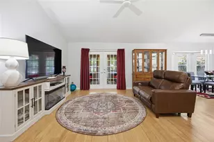 1106 NW 101st Dr, Gainesville, FL 32606 - Photo 5