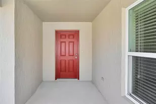 9188 SE 166th Sprung Ln, The Villages, FL 32162 - Photo 7