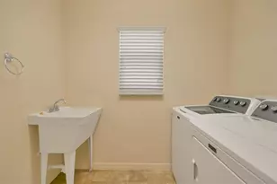 9188 SE 166th Sprung Ln, The Villages, FL 32162 - Photo 21