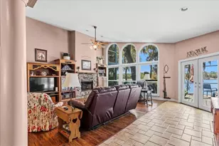 8386 Austin Rd, Melrose, FL 32666 - Photo 15