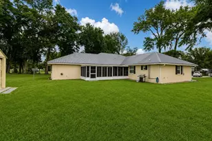 300 SW Brighton Ct, Fort White, FL 32038 - Photo 5