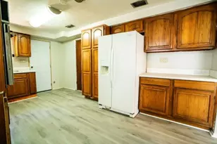 1424 NE 1st Ave, Gainesville, FL 32641 - Photo 11