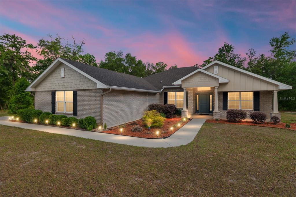 8179 NE 8th Pl - 8179 NE 8th Pl, High Springs, FL 32643 Luxury Property | Jose Angel Pina