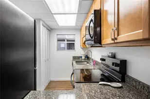 711 SW 75th St, Gainesville, FL 32607 - Photo 5