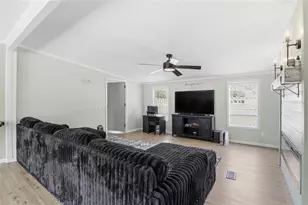 847 SW Applewood Glen, Fort White, FL 32038 - Photo 15