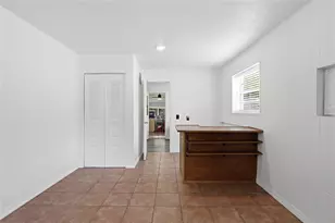 2245 NW 37th Pl, Gainesville, FL 32605 - Photo 21