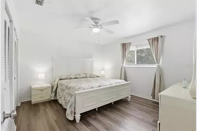 2245 NW 37th Place, Gainesville, FL 32605 - Photo 15