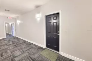 1185 SW 9th Rd, Gainesville, FL 32601 - Photo 3