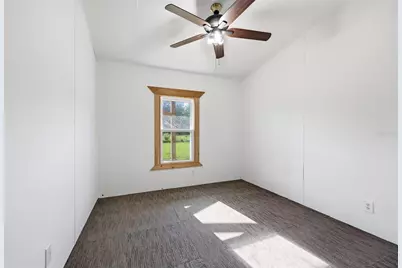 125 NW 40th Avenue, Bell, FL 32619 - Photo 11