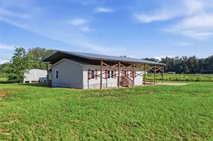 125 NW 40th Ave, Bell, FL 32619 - Photo 3