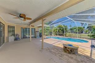 7805 38th Ct E, Sarasota, FL 34243 - Photo 39