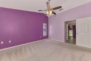 7805 38th Ct E, Sarasota, FL 34243 - Photo 27