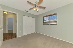 7805 38th Ct E, Sarasota, FL 34243 - Photo 37