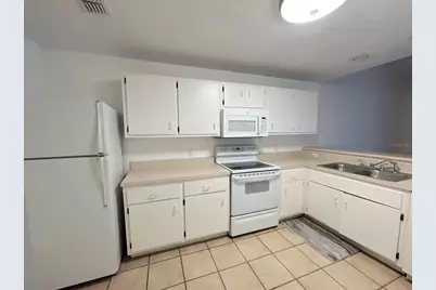 4700 SW Archer Road #D30, Gainesville, FL 32608 - Photo 5