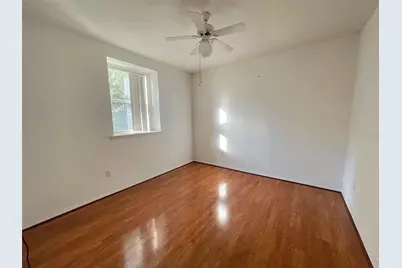 4700 SW Archer Road #D30, Gainesville, FL 32608 - Photo 11